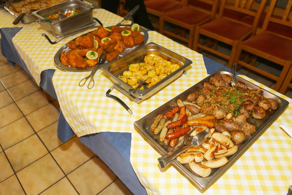 Sankt Georgen am Längsee Hotel Fasching מראה חיצוני תמונה